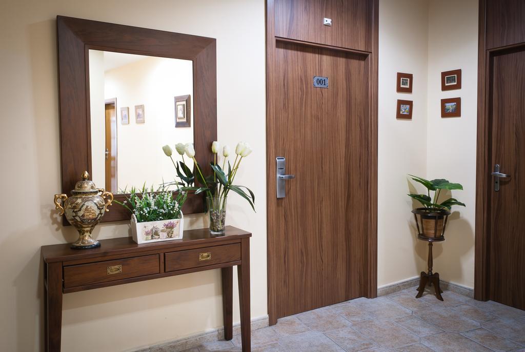 Hotel Hidalgo Quijada Alcazar de San Juan Ngoại thất bức ảnh